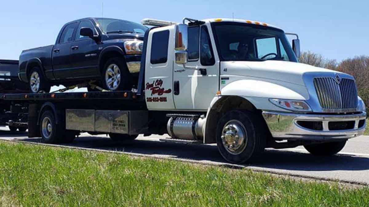 Clare Towing Service